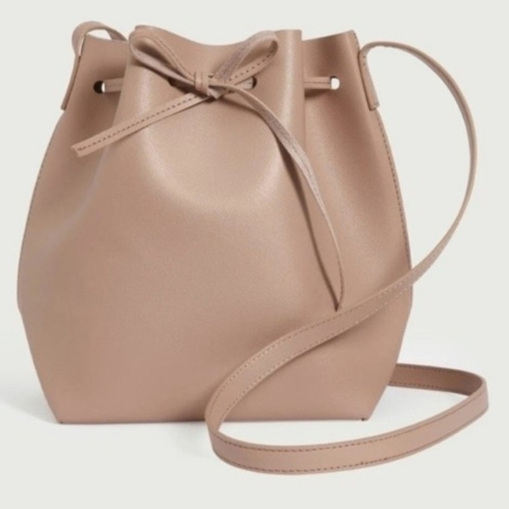 Chic Beige Bucket Shoulder Bag